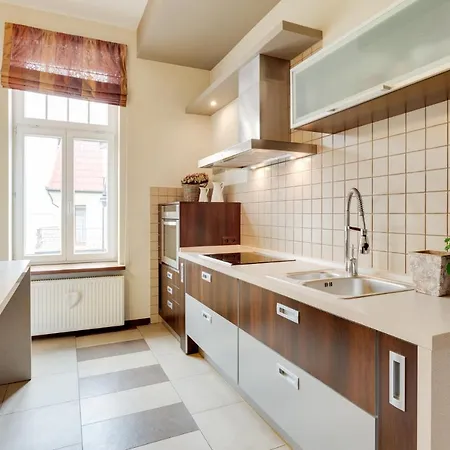 Apartment Tranquility - Old