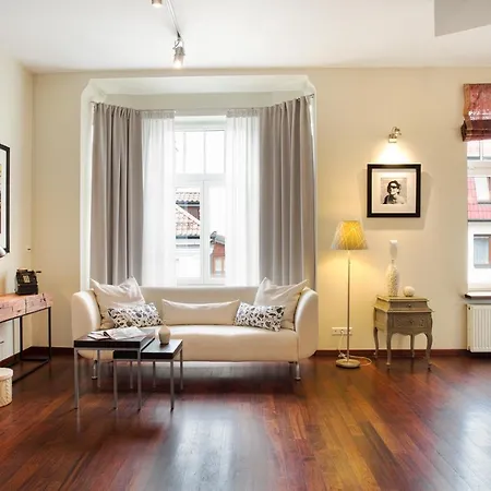 Apartment Tranquility - Old *