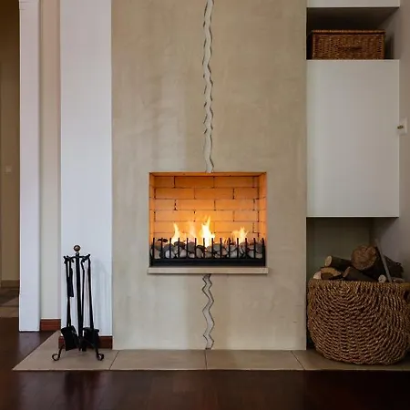 Tranquility - Old Apartment